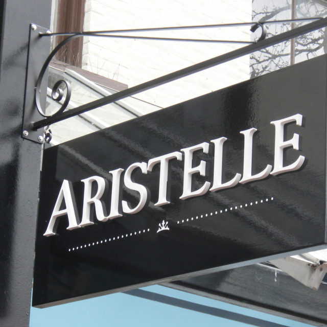 Aristelle Boutique Hanging