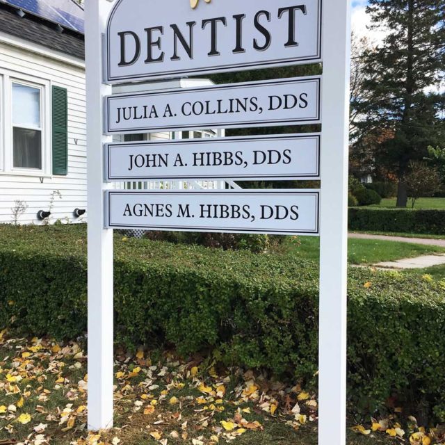 Dentist Freestanding